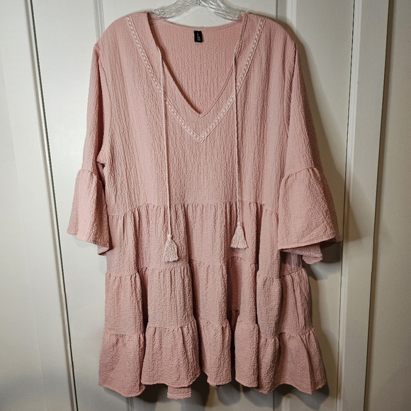 BloomChic Powder Pink Babydoll Tiered V-Neck Ruffle Peplum Above Knee Dress 16 - Picture 2 of 12